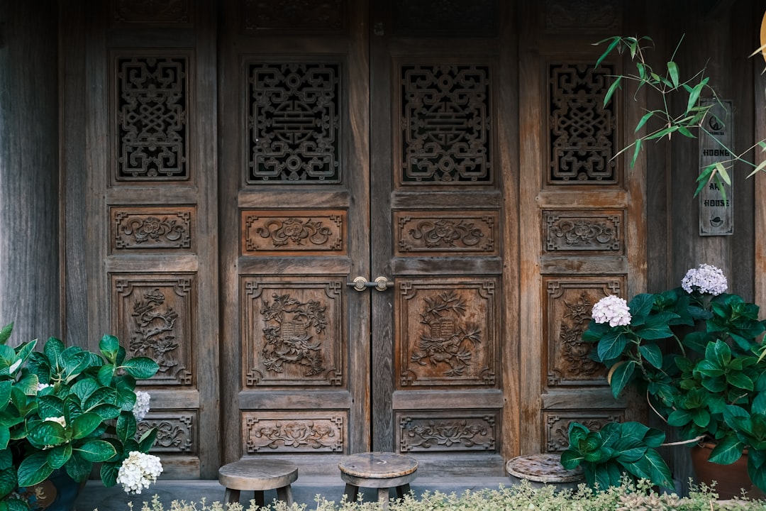 Top Trends in Wooden Door Designs for Modern Homes Top Trends in Wooden Door Designs for Modern Homes